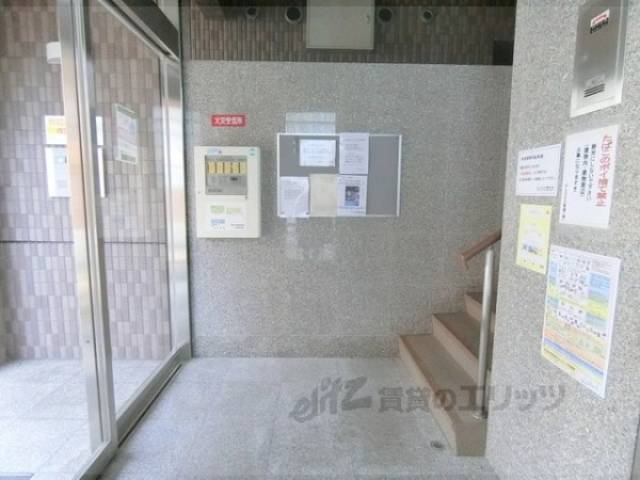 ロビー　ゴミ置き場