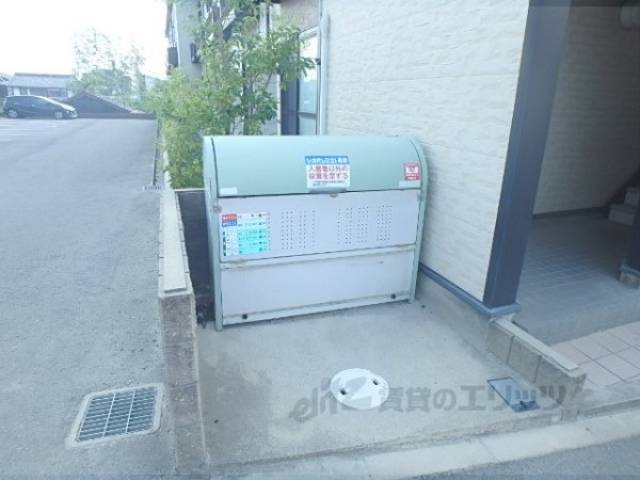 ゴミボックス
