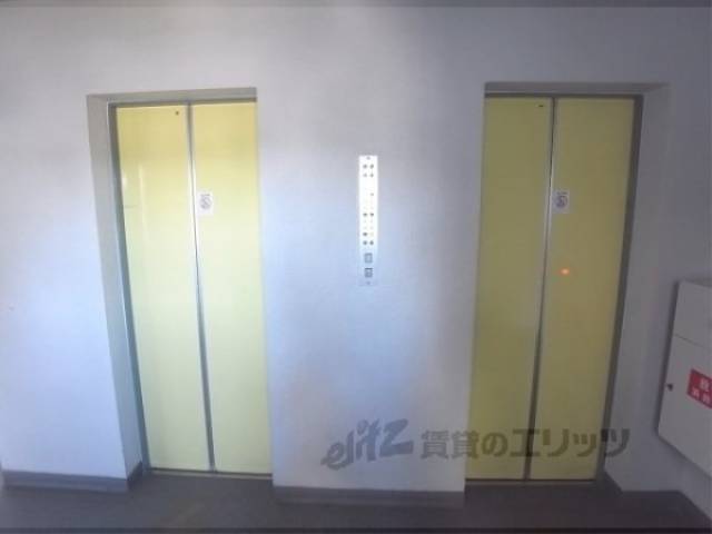 エレベーター
