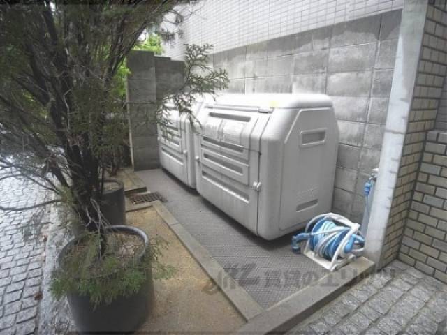 ゴミ置き場