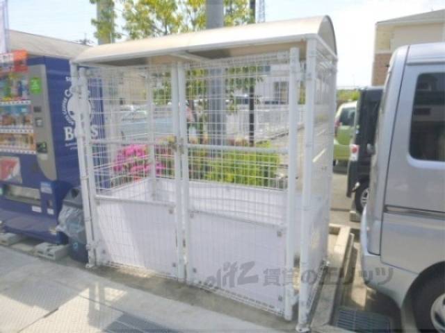 ゴミ捨て場