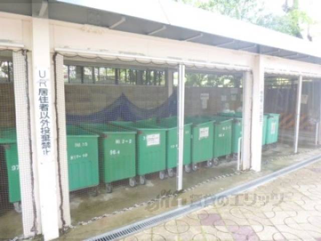 ゴミ置き場