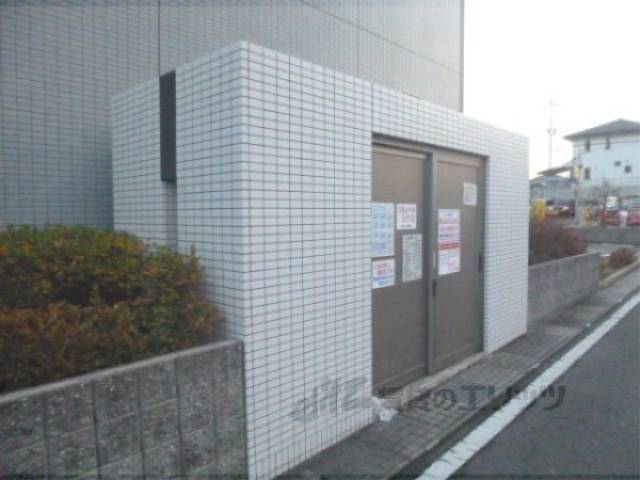ゴミ置き場