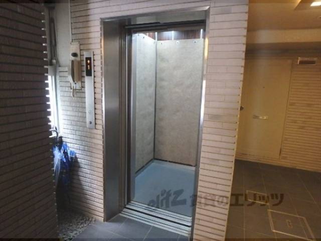 エレベーター