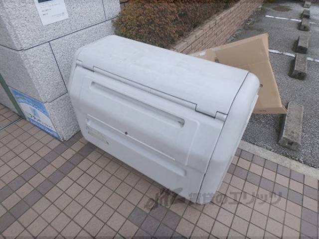 ごみ捨て場