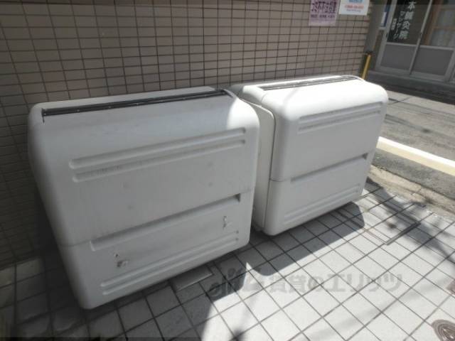 ゴミ収集ボックス