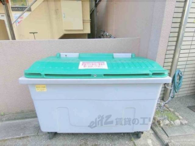 ゴミ置き場