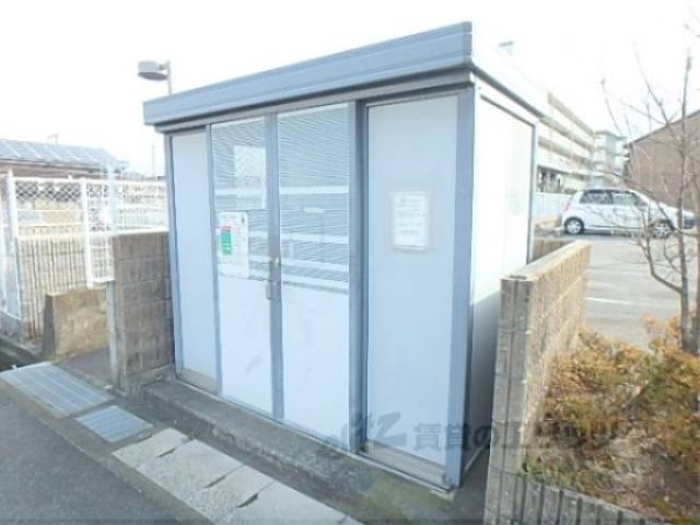 ゴミ置き場　ゴミボックス