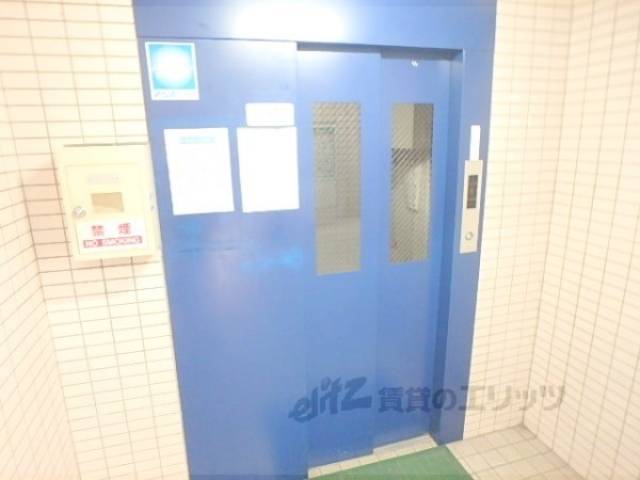 エレベーター