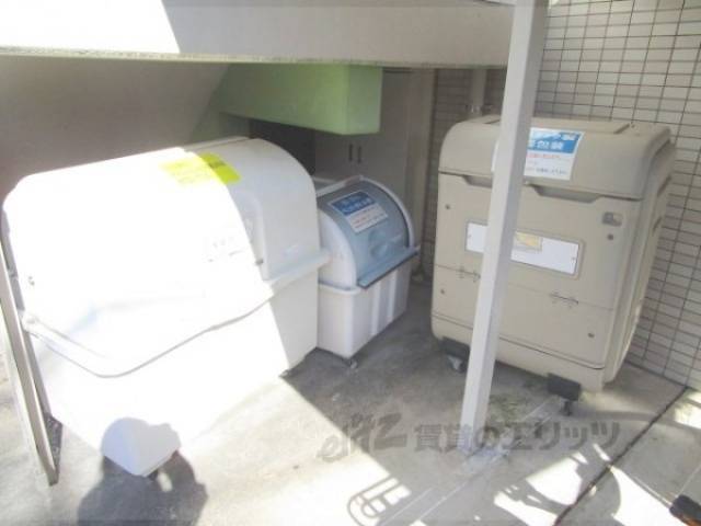 ゴミ置き場