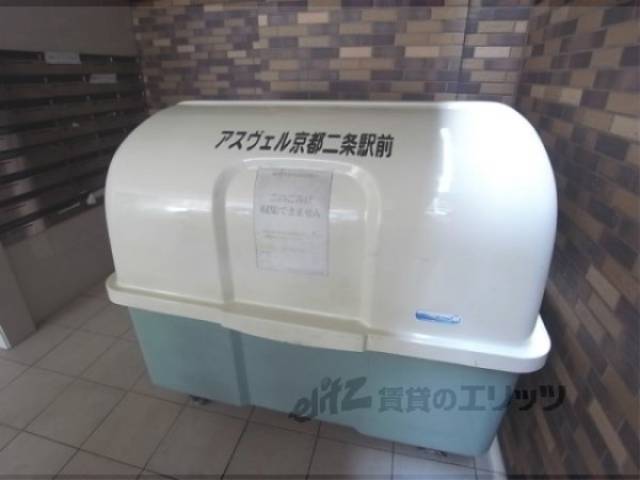 ゴミ置き場
