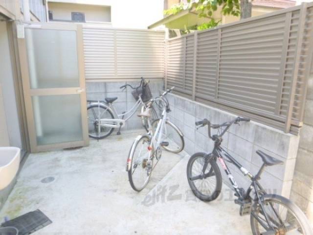 駐輪場