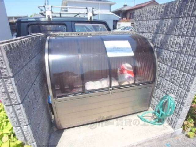 ゴミ捨て場