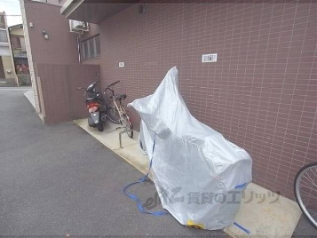 バイク置き場