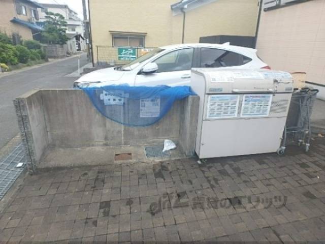 ゴミ置き場