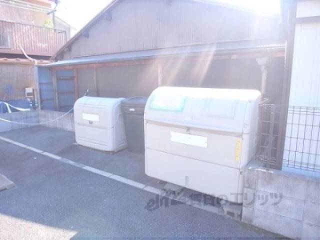 ゴミ置き場