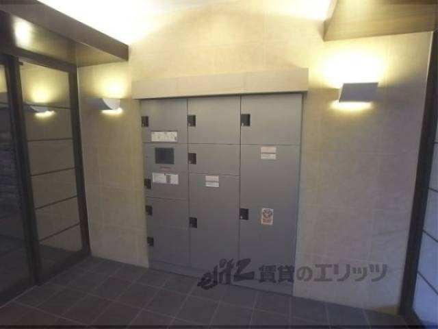 宅配ボックス