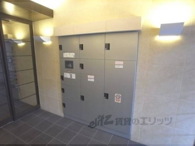 宅配ボックス
