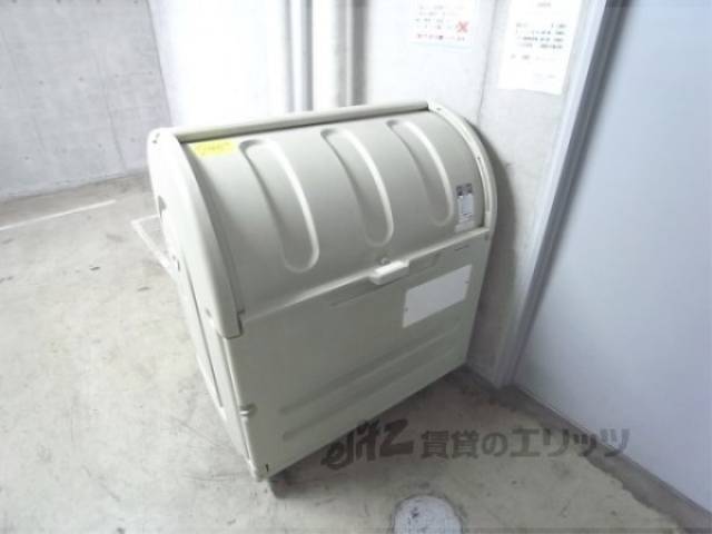 ゴミ捨て場