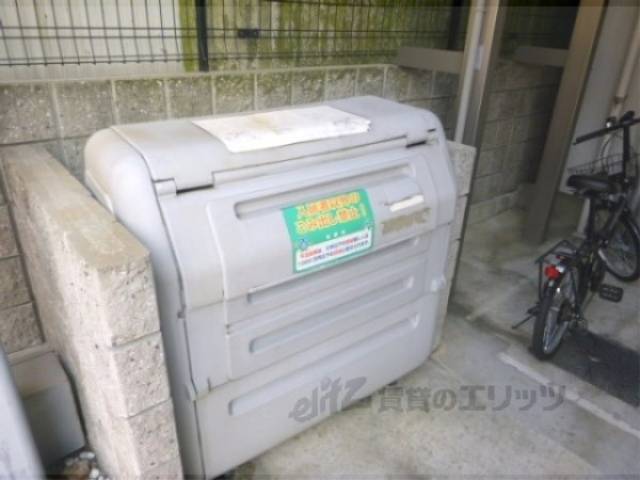 ゴミ置き場