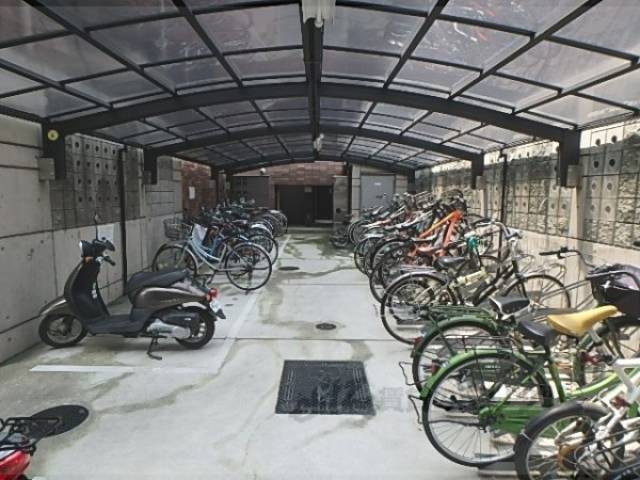 駐輪場