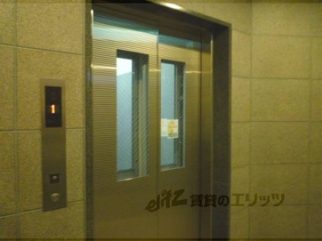 エレベーター