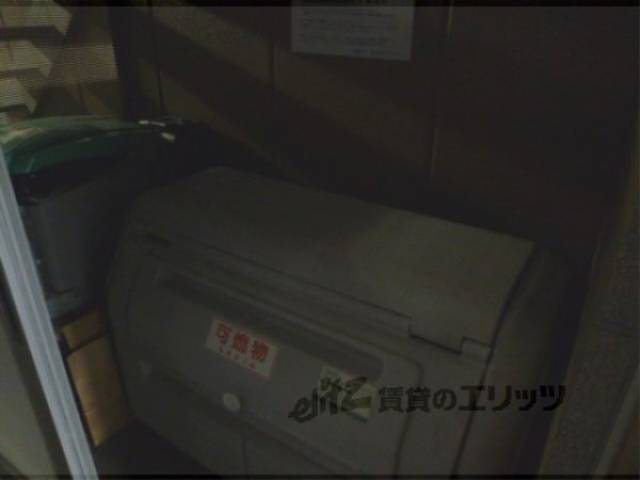 ゴミ置き場