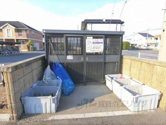 ゴミ置き場