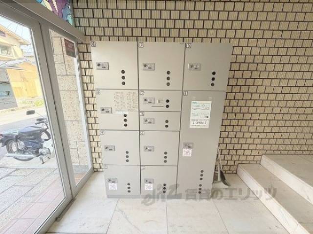 宅配ボックス