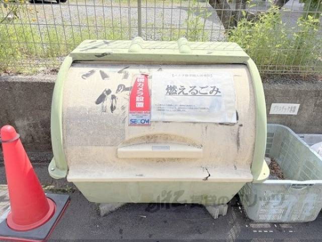 ゴミ置き場