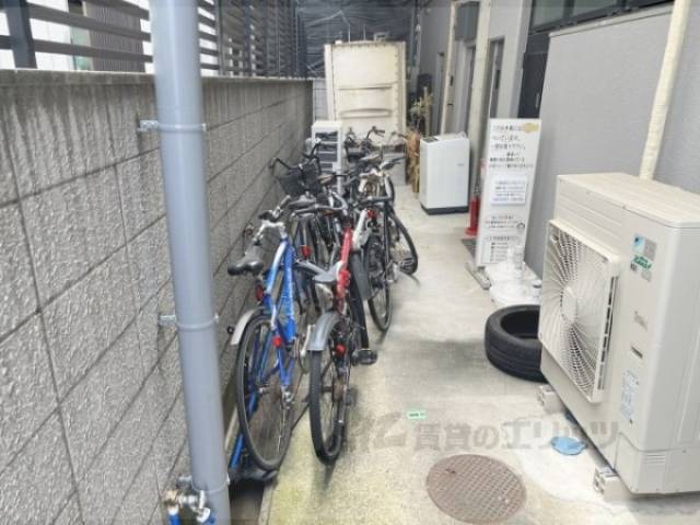 駐輪場
