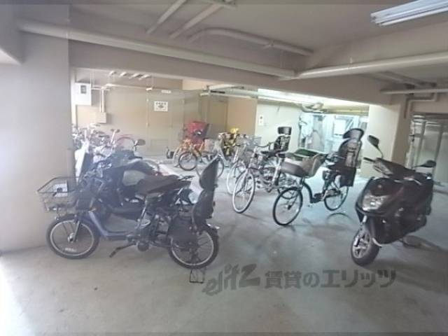 駐輪場