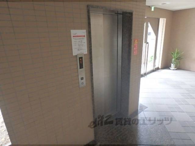 エレベーター