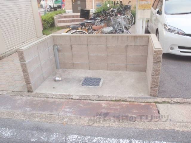 ゴミ置き場