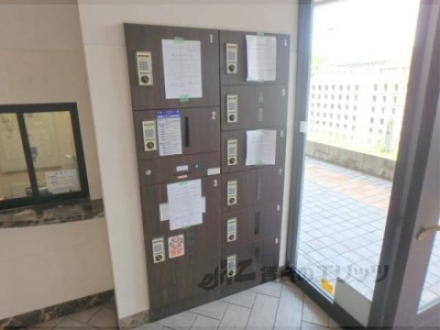 宅配ボックス