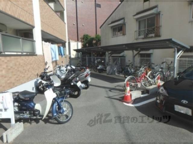 駐輪場