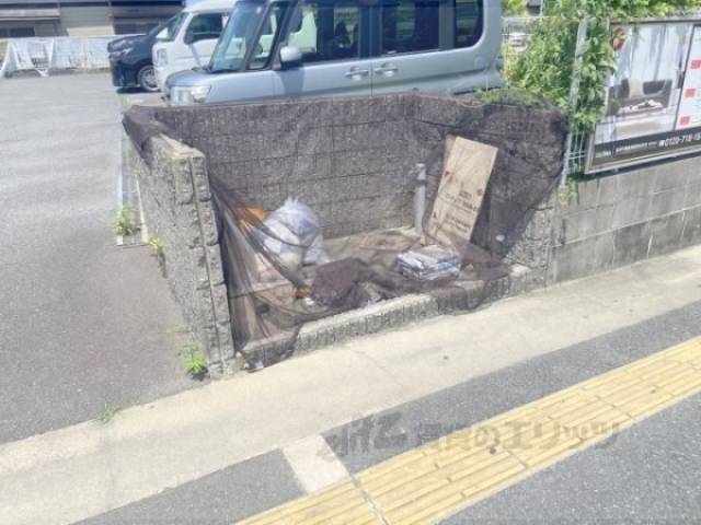 ゴミ置き場