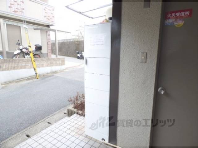 宅配ボックス