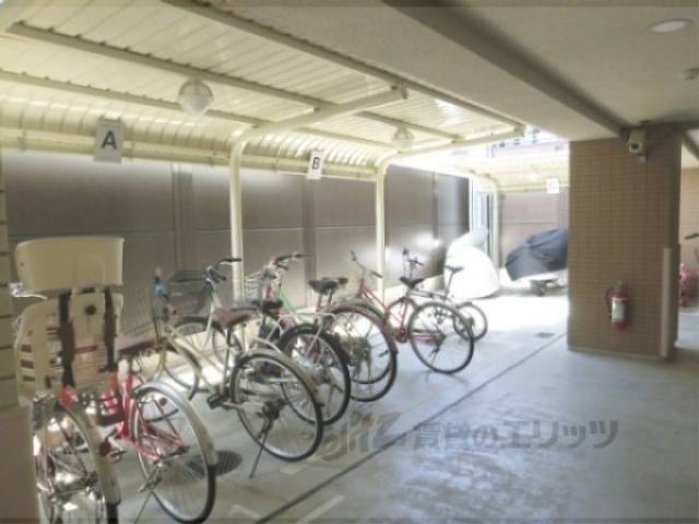 駐輪場