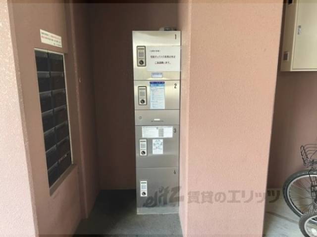宅配ボックス
