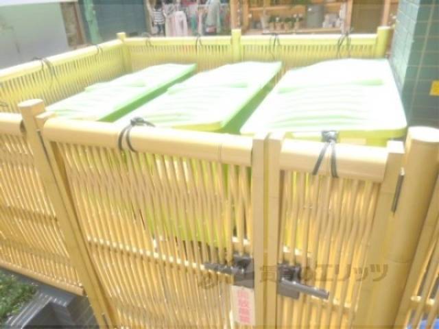 ゴミ置き場