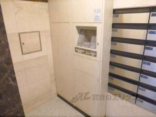 宅配ボックス