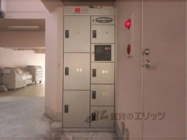 宅配ボックス
