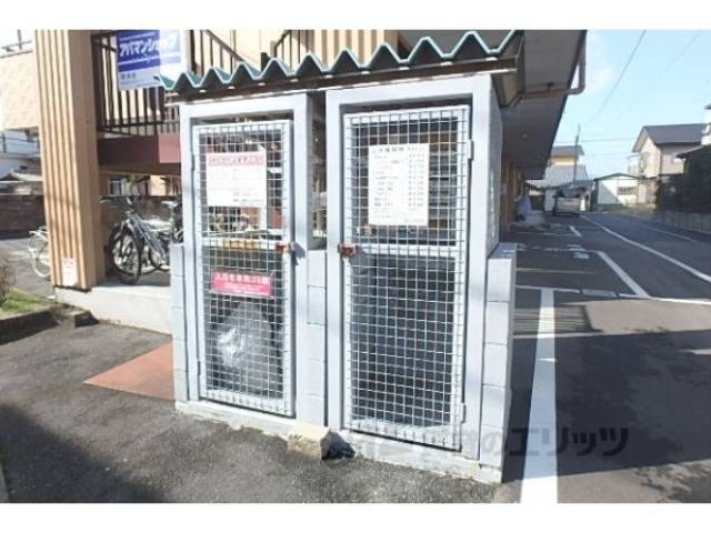 ゴミステーション