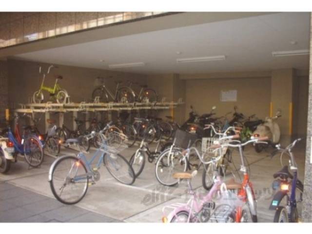 駐輪場