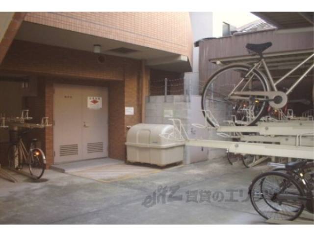 ゴミ置き場