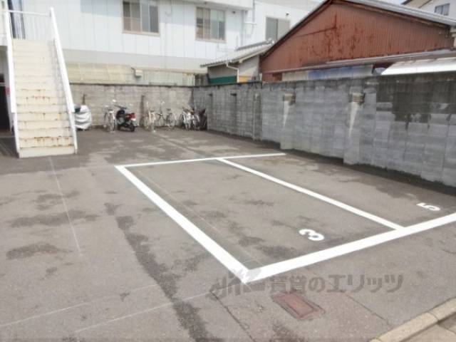 駐車場　入居者専用