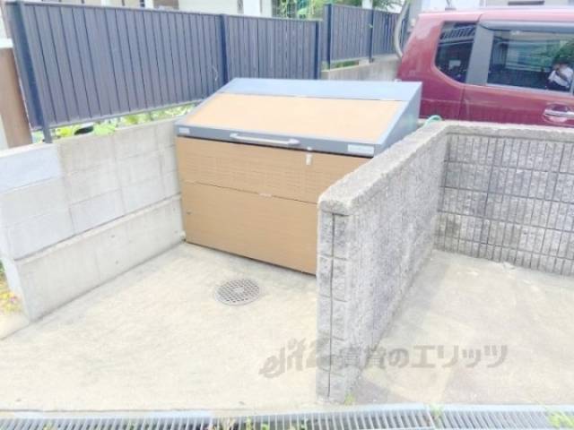 ゴミ置き場