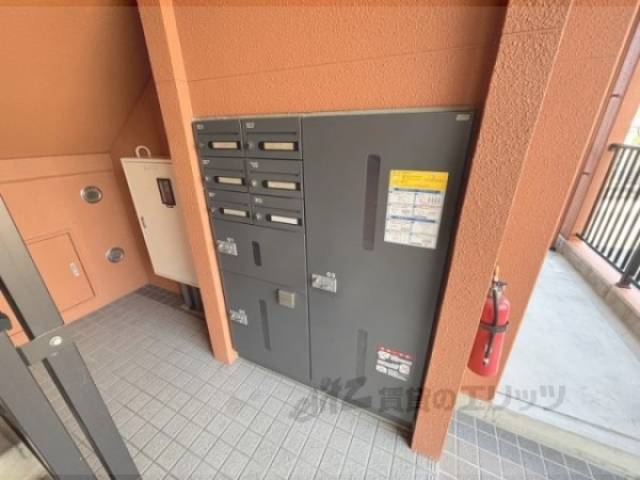 宅配ボックス