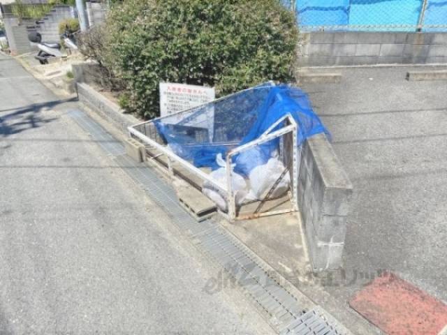 ゴミ置き場